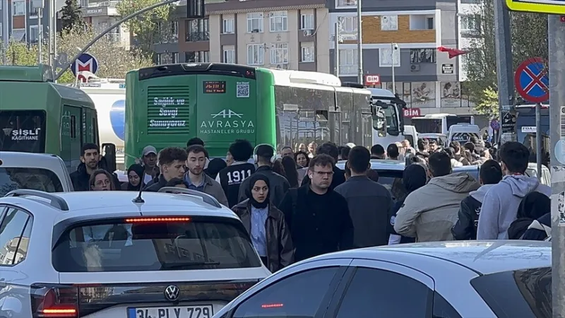 Stambule dėl darbų metro linijoje susidarė spūstys